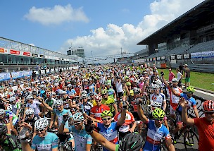 360 Grad Radsport: Rad am Ring auf dem Nürburgring