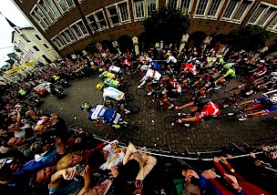 Tour de France Etappe 2: Marcel Kittel gewinnt den Zielsprint!